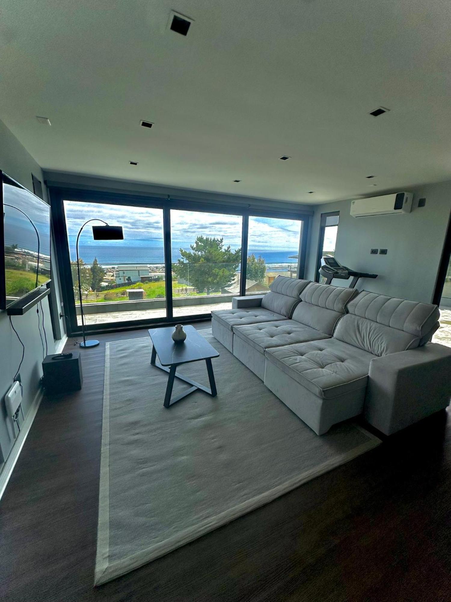 Seaside House *
